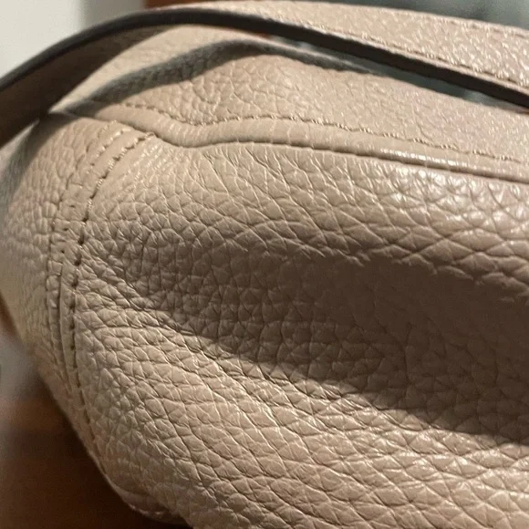 Michael Michael Kors Bedford Tassel Pebbled Leather Shoulder Bag in Taupe - Picture 8 of 10